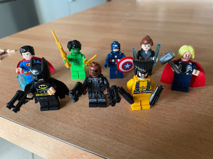 LEGO Minifigure Bundle, 8 Minifigures, Marvel & DC, Batman, Hulk etc…