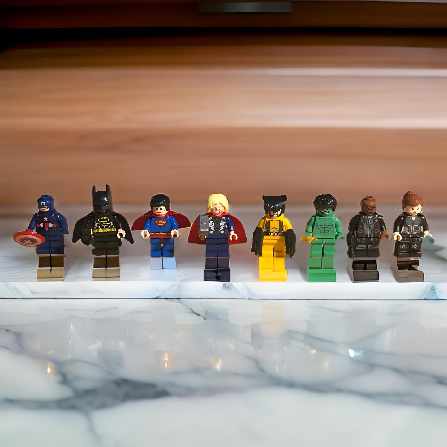 LEGO Minifigure Bundle, 8 Minifigures, Marvel & DC, Batman, Hulk etc…